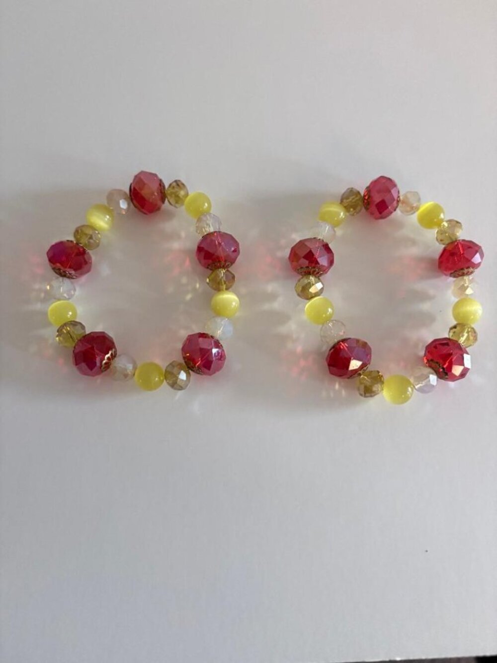 Red Yellow Crystal Stretch Bracelet Set 2 Gold Crown Caps Cat Eye Festive Bold